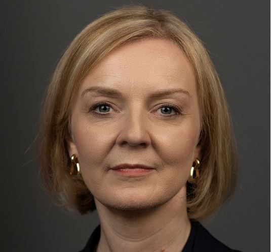 « En poste mais pas au pouvoir » Liz Truss, la Edith Cresson anglaise !