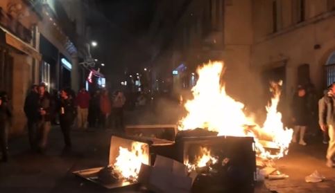 Macron vient de mettre le feu. « Notre Maison brûle et nous regardons ailleurs » !