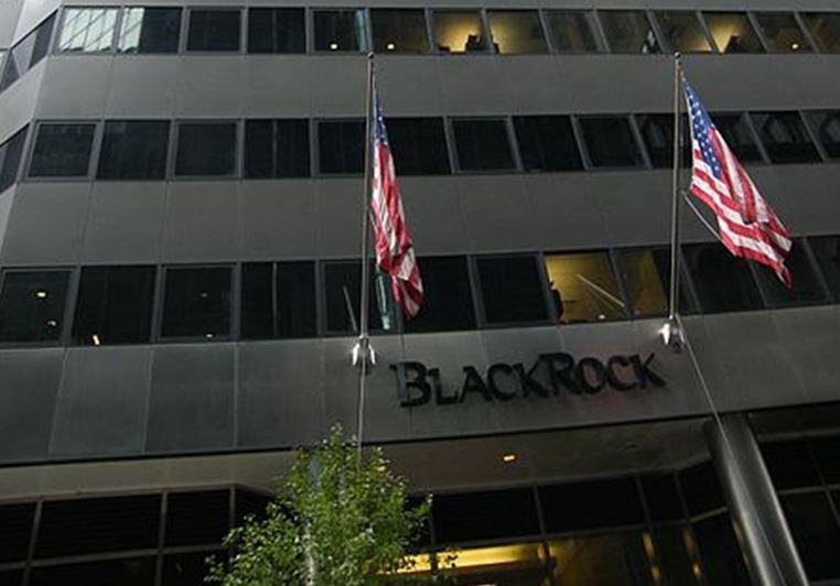 L’américain BlackRock va « coordonner » les investissements en… Ukraine !