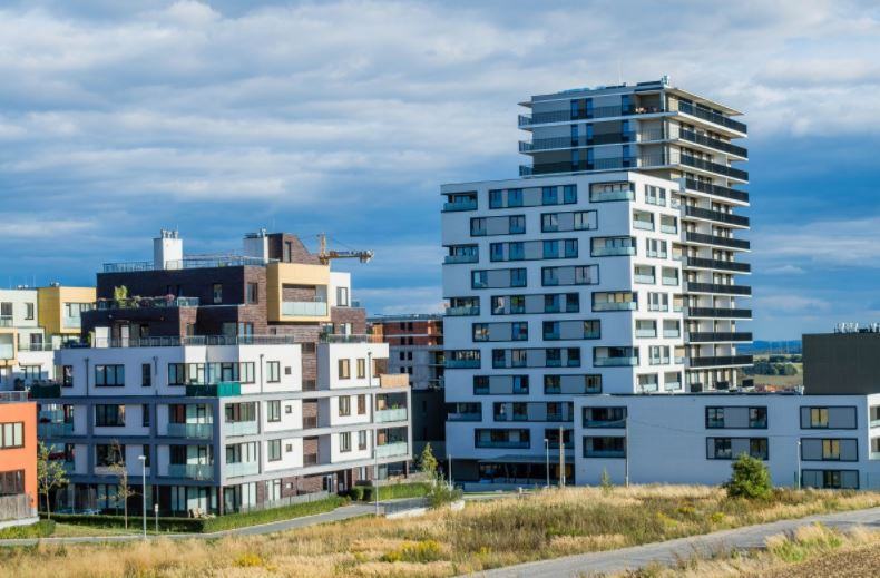 Des écoquartiers devenus des « escroquartiers » pleins de malfaçons. Le mur de la réalité.