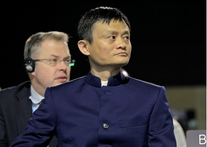 Jack Ma, fondateur d’Alibaba, spolié par l’Etat chinois abandonne le contrôle de sa société.