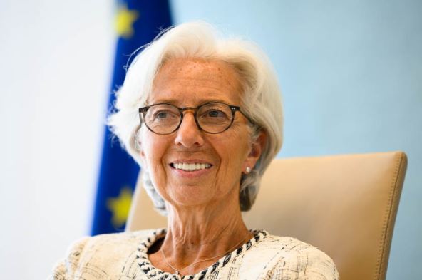 Christine Lagarde ne voit pas de signe clair que le « pic » d’inflation aurait été atteint …