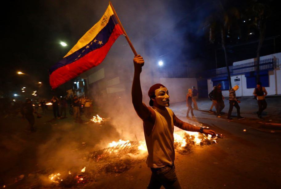 Et brutalement les Etats-Unis se tournent vers Maduro et négocient avec le Venezuela !